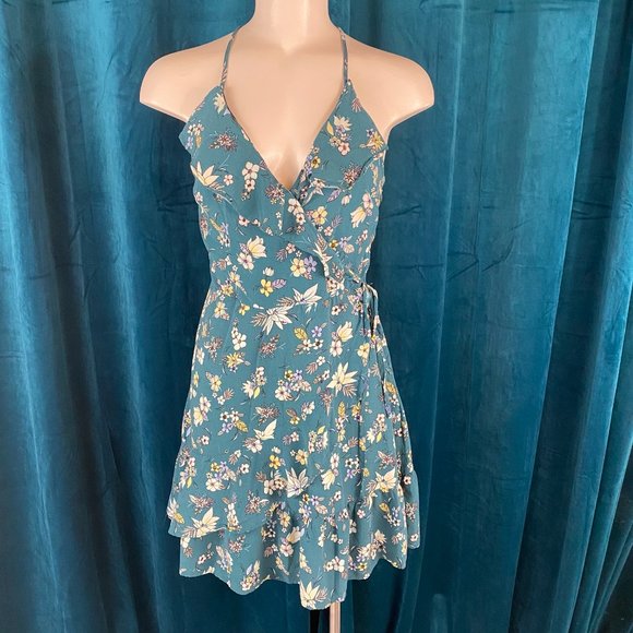 Mossimo Floral Print Ruffle Wrap Dress - Picture 3 of 9